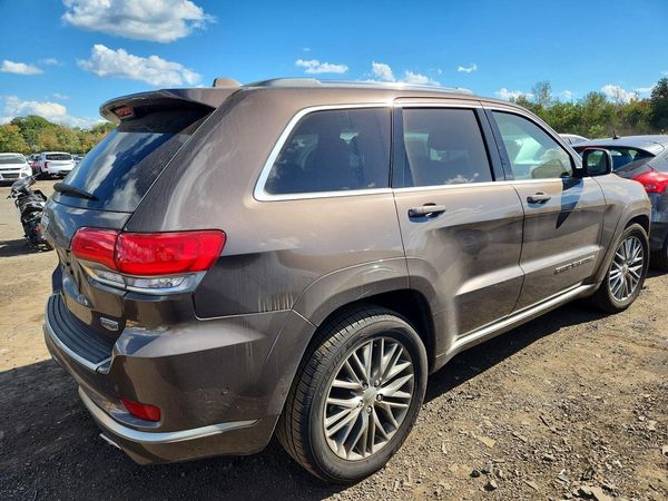 2017 JEEP GRAND CHEROKEE Summit — PSRA