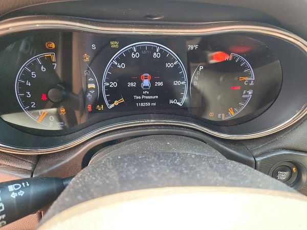 2017 JEEP GRAND CHEROKEE Summit — ODOM