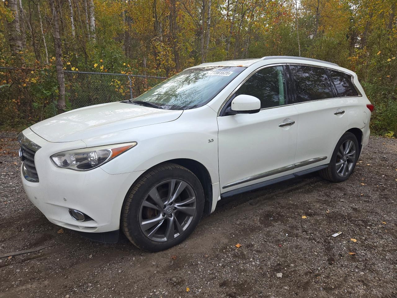 2015 INFINITI QX60 — Front 3/4