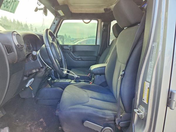 2018 JEEP WRANGLER Unlimited Sport — DENT