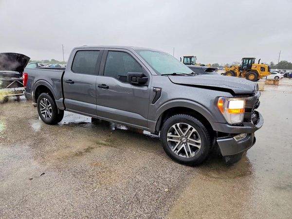 2021 FORD F150 — Passenger 3/4