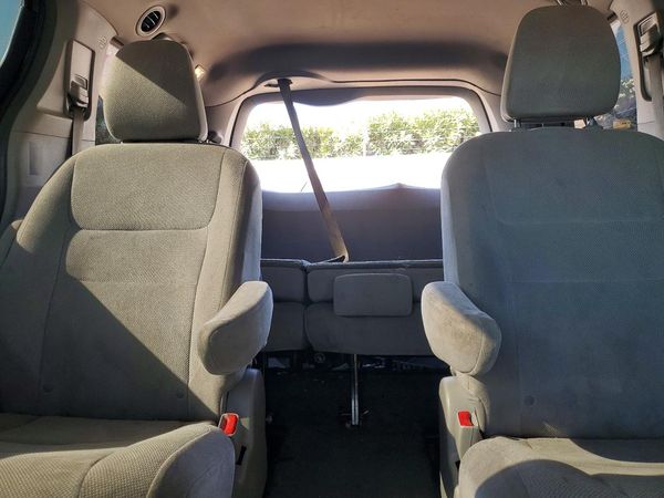 2015 TOYOTA SIENNA — SUVN
