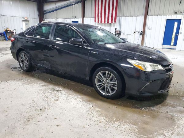 2016 TOYOTA CAMRY SOLA Hybrid — Passenger 3/4
