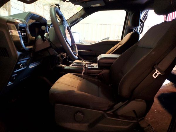 2025 FORD F150 STX — DENT