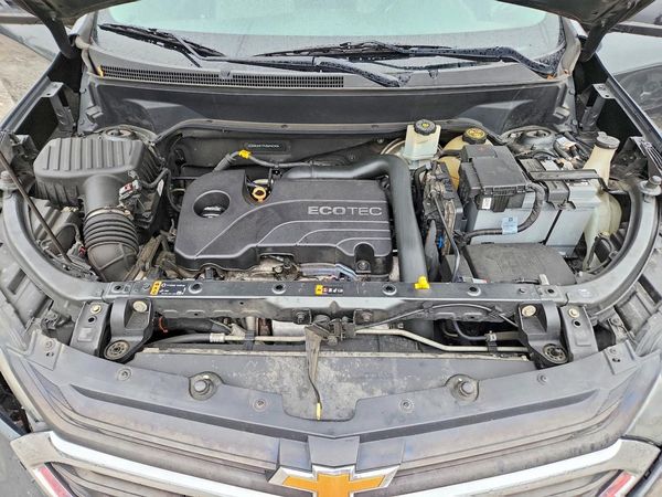 2018 CHEVROLET EQUINOX LS — Engine bay