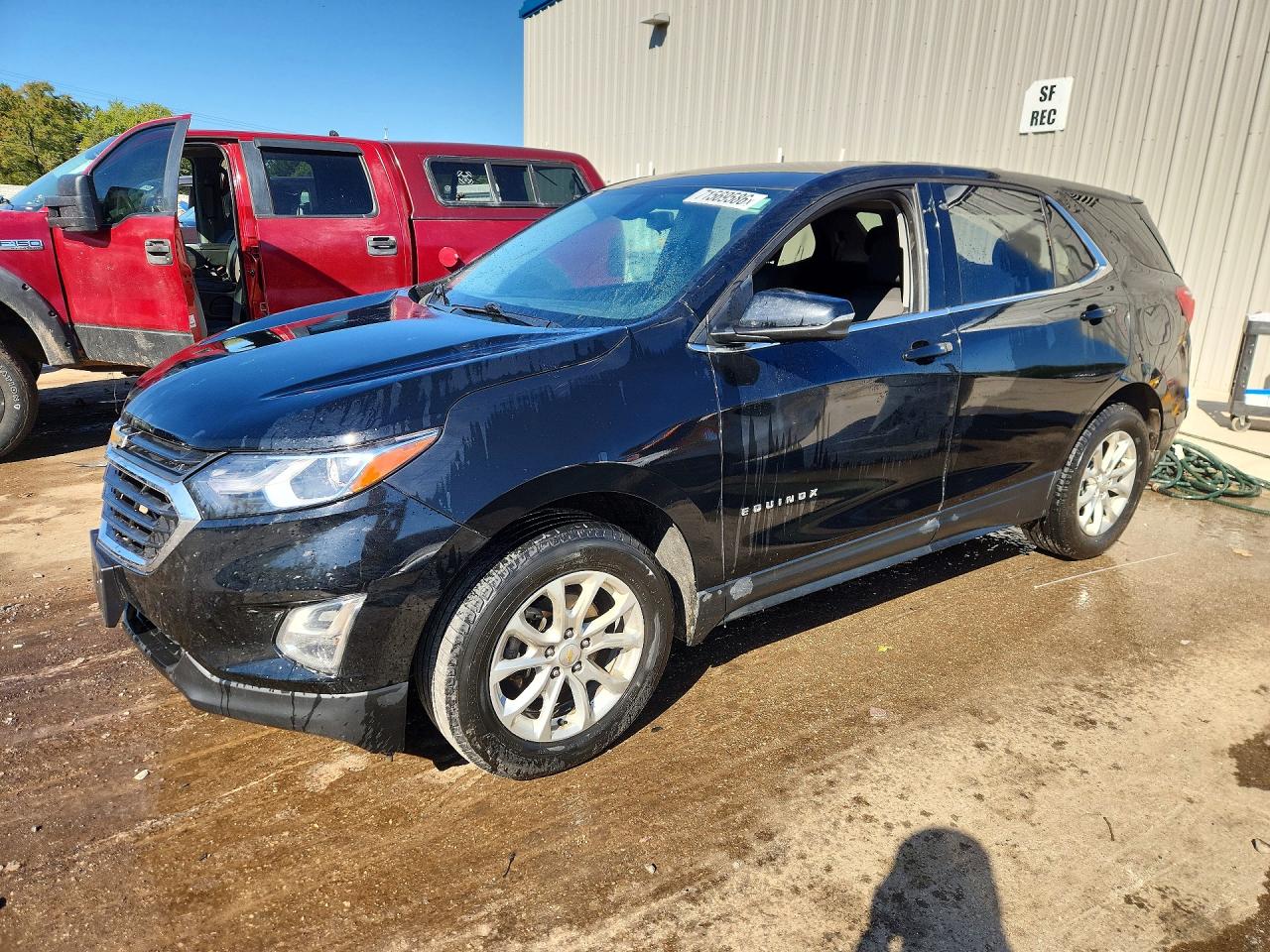 2018 CHEVROLET EQUINOX LT (1LT) — Front 3/4