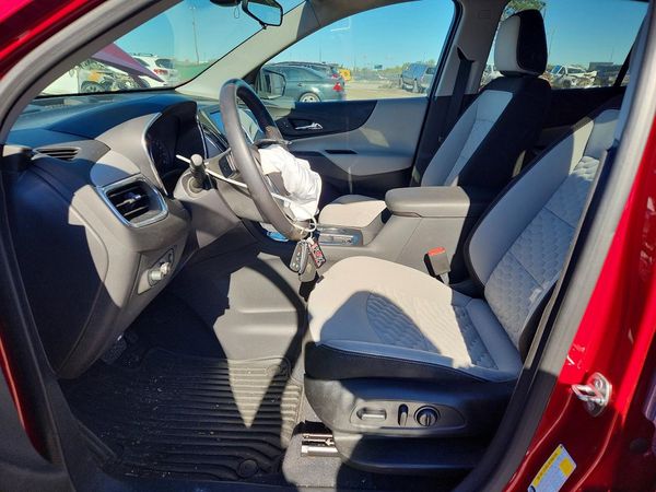 2020 CHEVROLET EQUINOX LT (2FL) — DENT