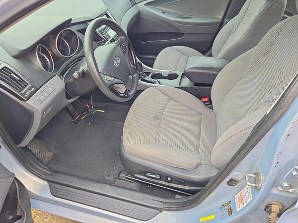 2012 HYUNDAI SONATA Middle-low level — DENT