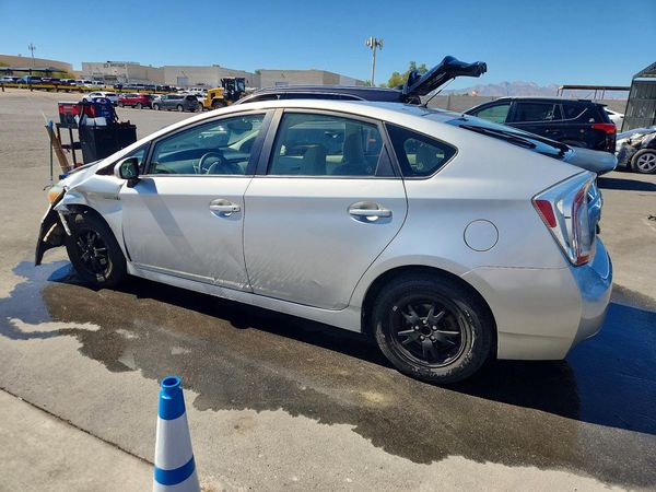 2013 TOYOTA PRIUS — DSRA