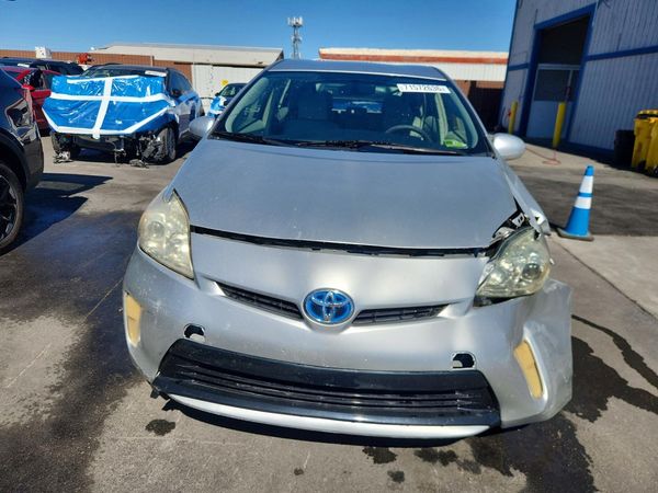 2013 TOYOTA PRIUS — DIRF