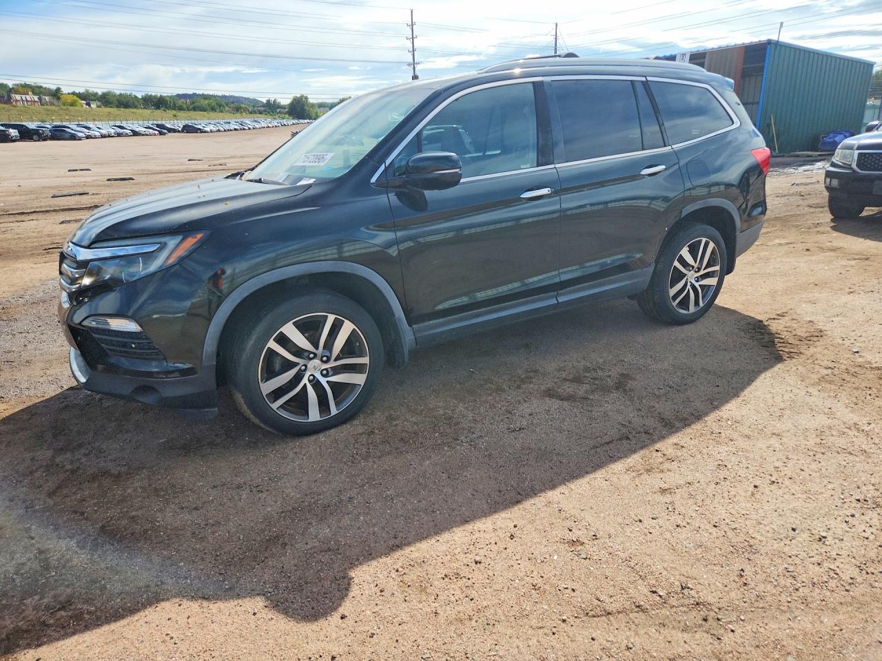 2016 HONDA PILOT TOURING — Front 3/4