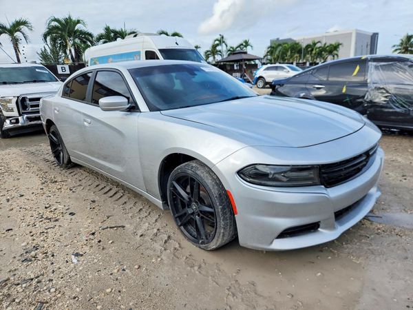2019 DODGE CHARGER SXT — Passenger 3/4
