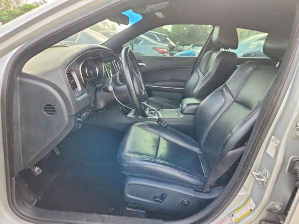 2019 DODGE CHARGER SXT — DENT