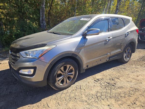 2013 HYUNDAI SANTA FE — Front 3/4