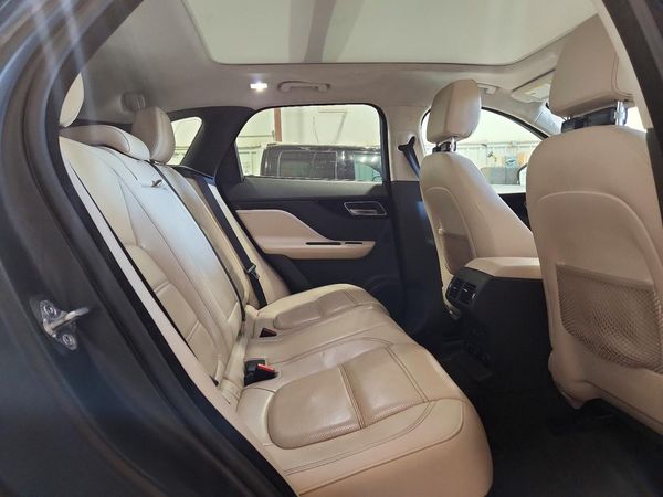2019 JAGUAR F-PACE Prestige — PSRS