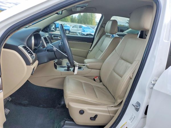 2014 JEEP CHEROKEE Limited — DENT