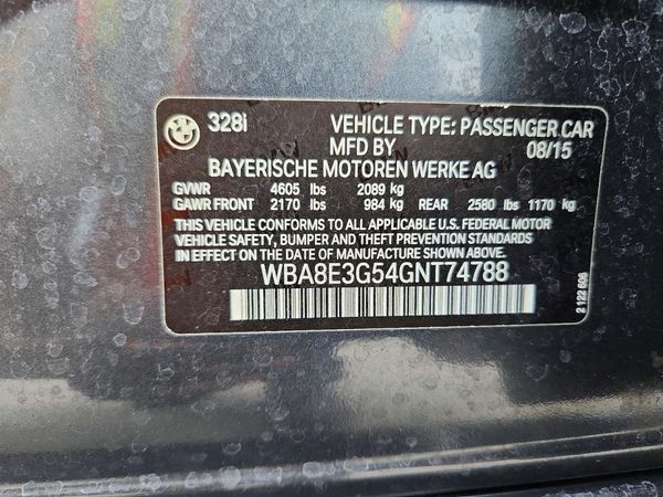 2016 BMW 328 xDrive SA — VINS