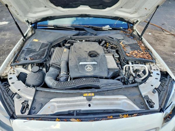 2016 MERCEDES-BENZ C-CLASS C300 — Engine bay