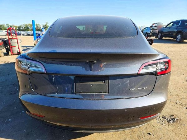 2022 TESLA MODEL 3 — DIRR