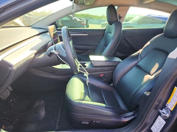 2022 TESLA MODEL 3 — DENT