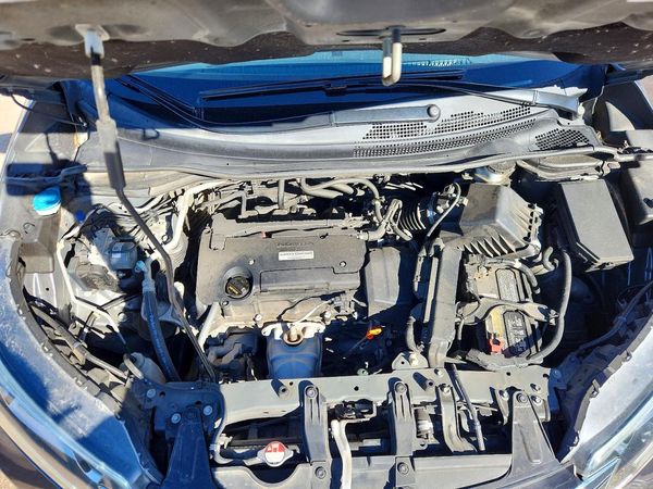 2016 HONDA CRV EX — Engine bay