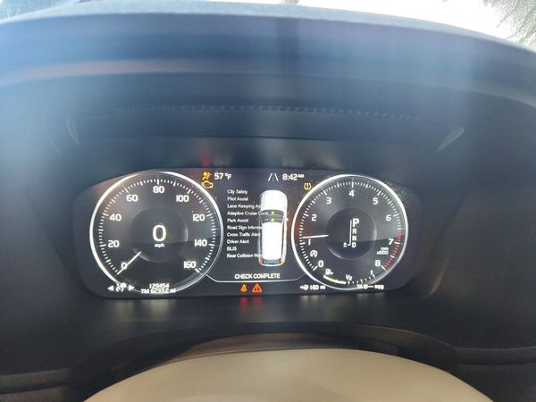 2017 VOLVO V90 CROSS COUNTRY Inscription — ODOM
