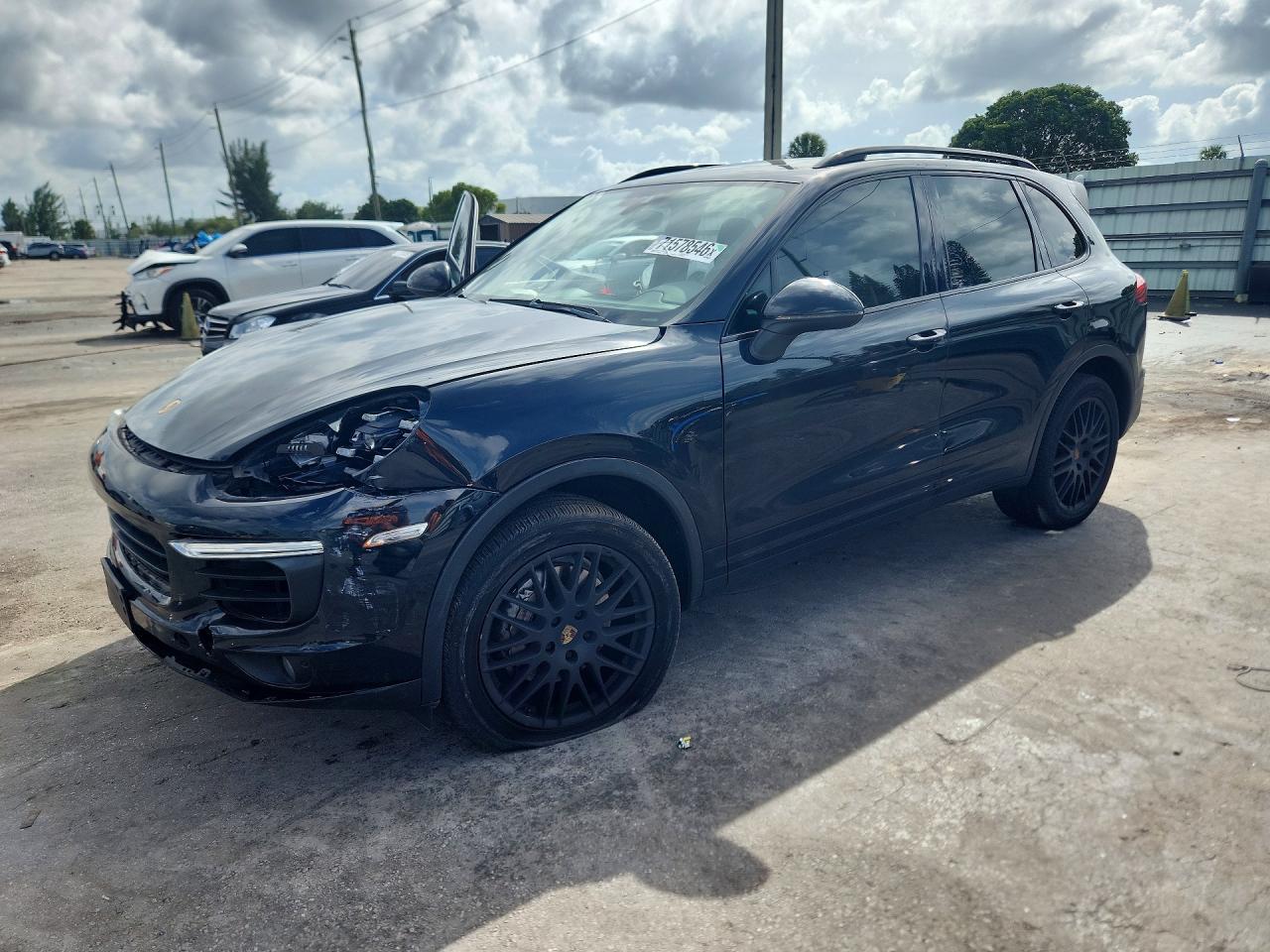 2018 PORSCHE CAYENNE S — Front 3/4