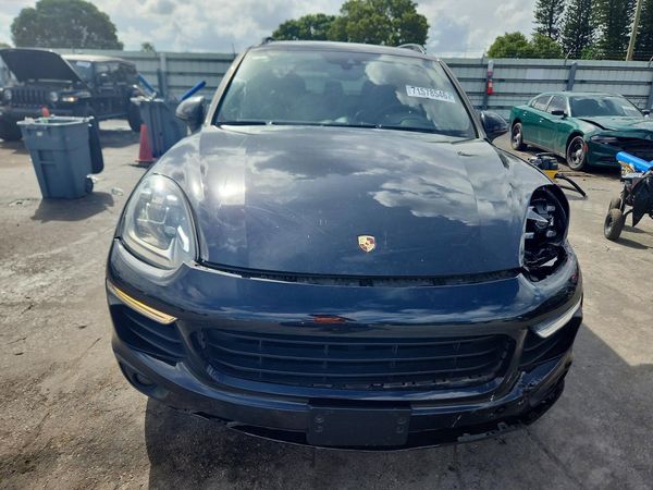 2018 PORSCHE CAYENNE S — DIRF