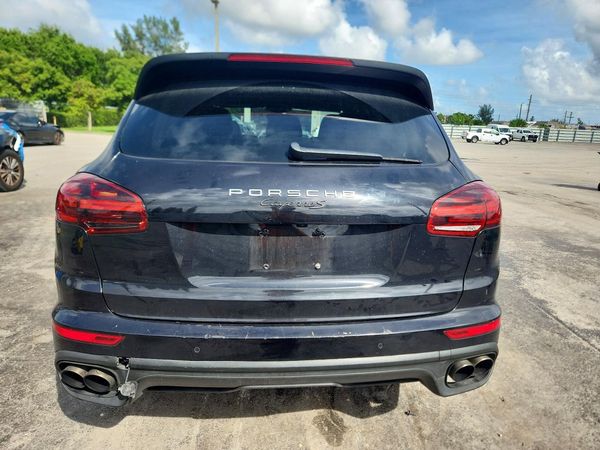 2018 PORSCHE CAYENNE S — DIRR