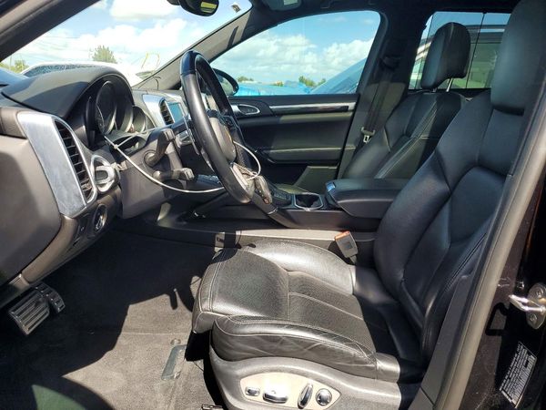 2018 PORSCHE CAYENNE S — DENT