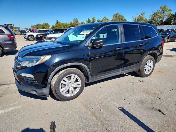 2016 HONDA PILOT LX — Front 3/4