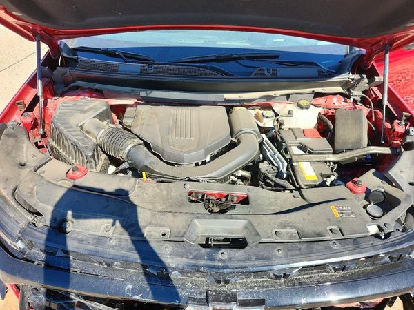 2024 CHEVROLET TRAVERSE RS — Engine bay