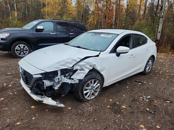 2018 MAZDA 3 Touring — Front 3/4