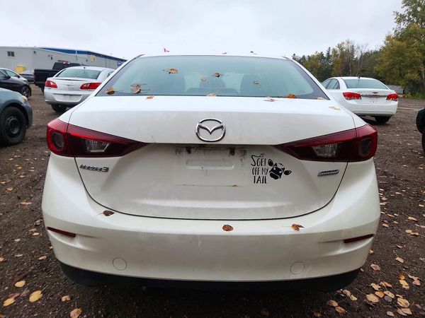 2018 MAZDA 3 Touring — DIRR