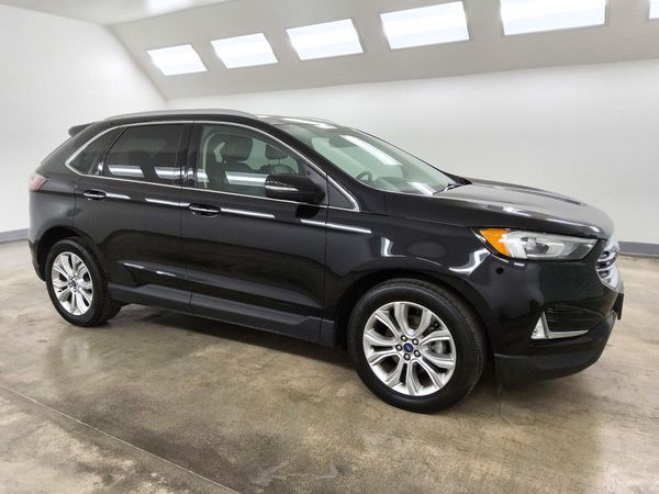 2020 FORD EDGE Titanium — Passenger 3/4