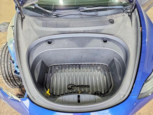 2022 TESLA MODEL 3 — Engine bay