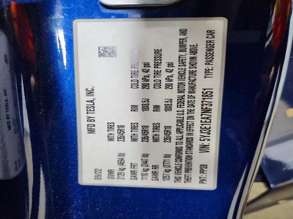 2022 TESLA MODEL 3 — VINS
