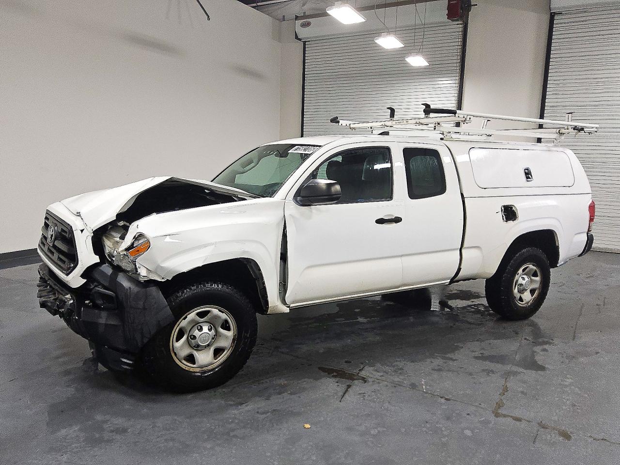 2017 TOYOTA TACOMA SR/SR5 — Front 3/4