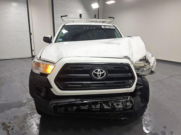 2017 TOYOTA TACOMA SR/SR5 — DIRF