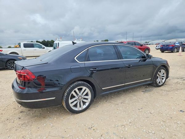 2017 VOLKSWAGEN PASSAT SE — PSRA