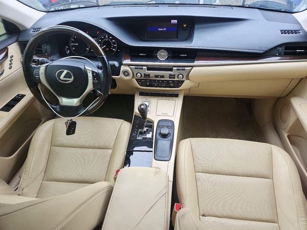 2014 LEXUS ES 350 — CKPT