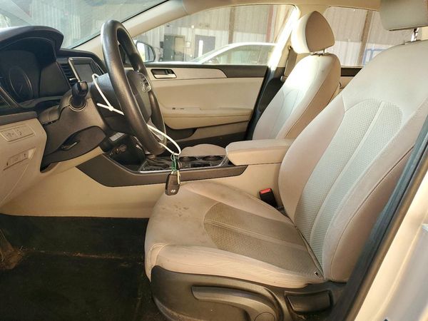2019 HYUNDAI SONATA Eco Turbo, SE — DENT