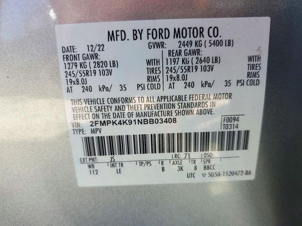 2022 FORD EDGE Titanium — VINS