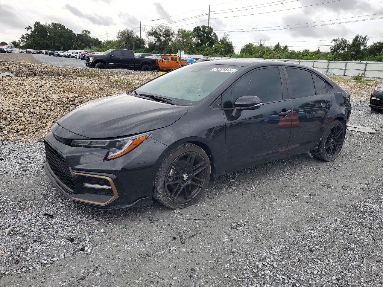 2021 TOYOTA COROLLA SE, CVT — Front 3/4