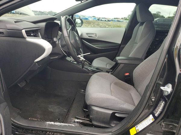 2021 TOYOTA COROLLA SE, CVT — DENT
