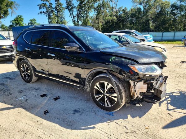2018 NISSAN ROGUE — Passenger 3/4