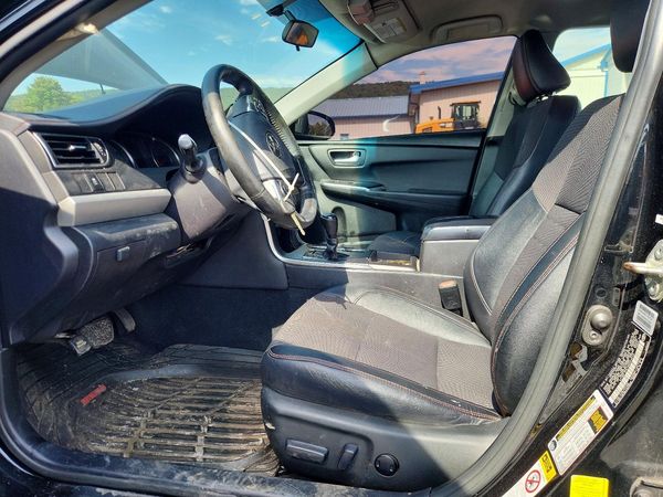 2017 TOYOTA CAMRY LE/SE/XLE/XSE — DENT