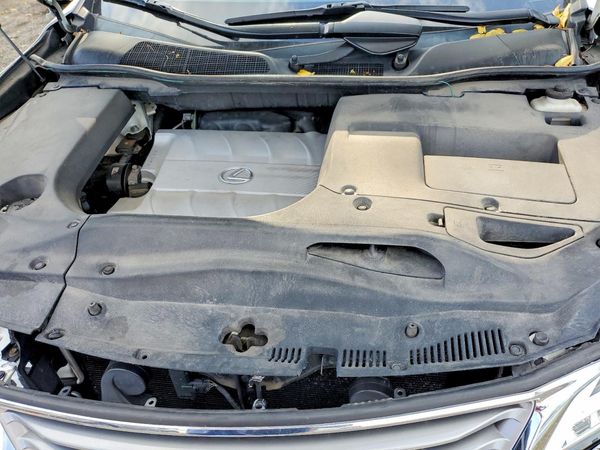 2014 LEXUS RX 350 — Engine bay