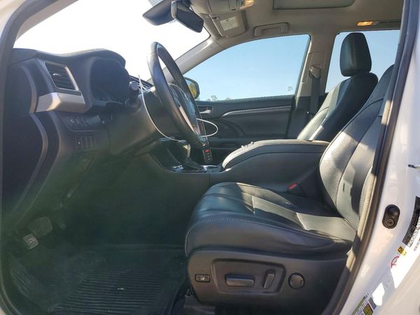 2018 TOYOTA HIGHLANDER SE/XLE — DENT