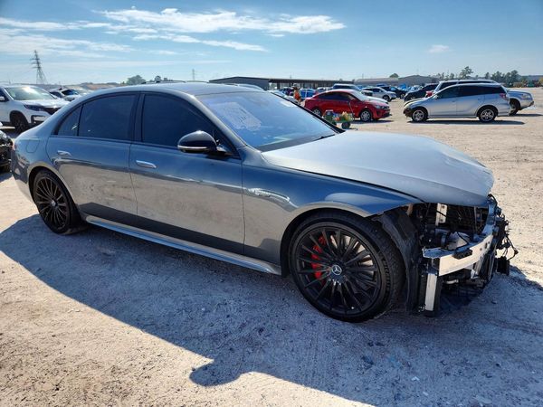 2024 MERCEDES-BENZ S-CLASS AMG S 63 E Performance — Passenger 3/4